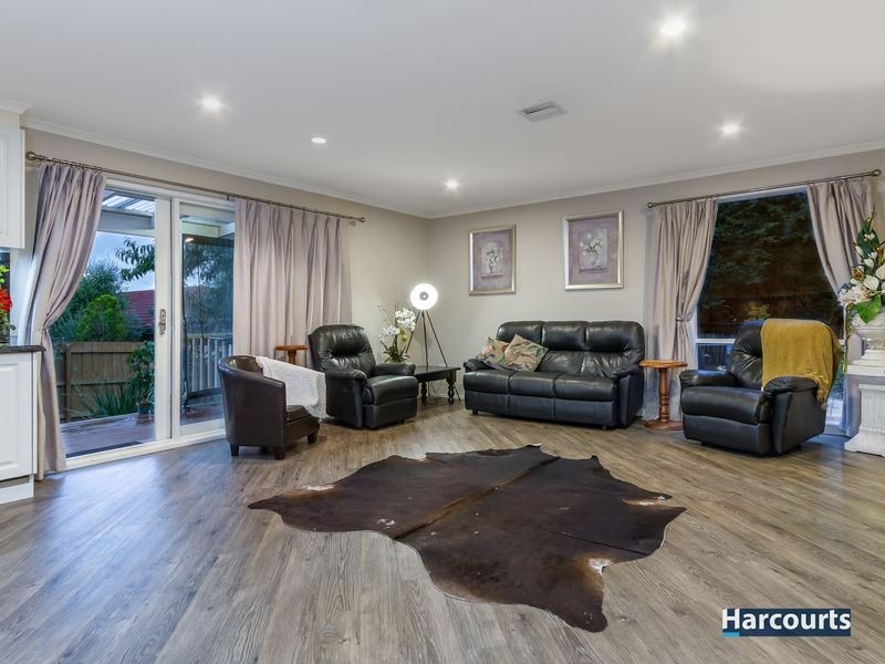 2 Sunrise Court, Lysterfield VIC 3156