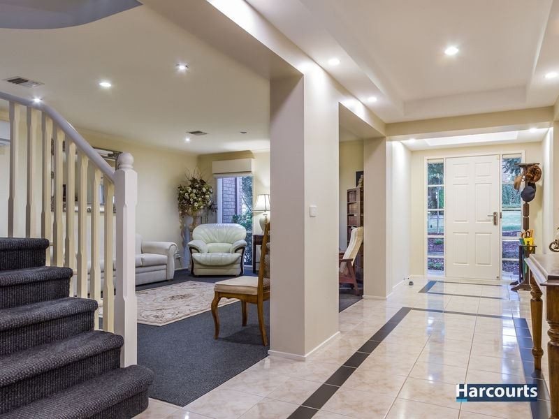 2 Sunrise Court, Lysterfield VIC 3156