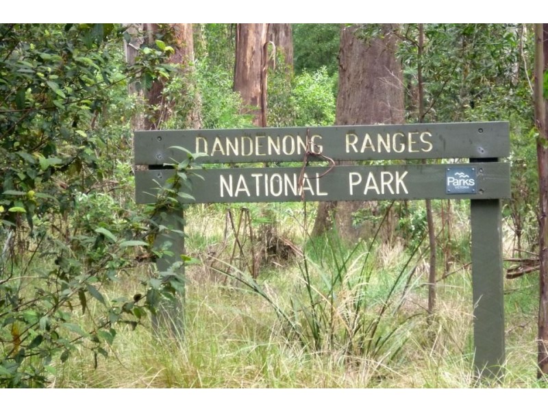 26 Alma Avenue, Ferntree Gully VIC 3156