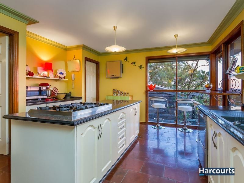 47 Kia Ora Parade, Ferntree Gully VIC 3156