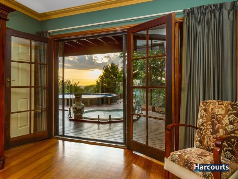47 Kia Ora Parade, Ferntree Gully VIC 3156