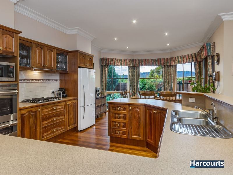 15 Sommersby Court, Lysterfield VIC 3156