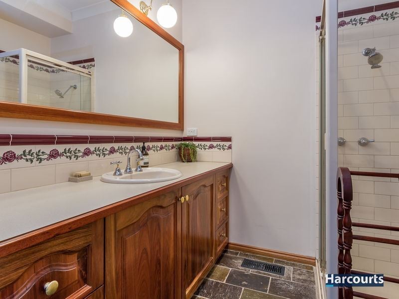 15 Sommersby Court, Lysterfield VIC 3156