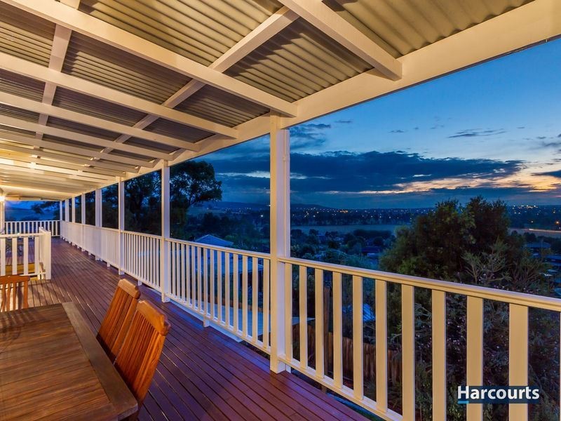 22 Leon Court, Ferntree Gully VIC 3156