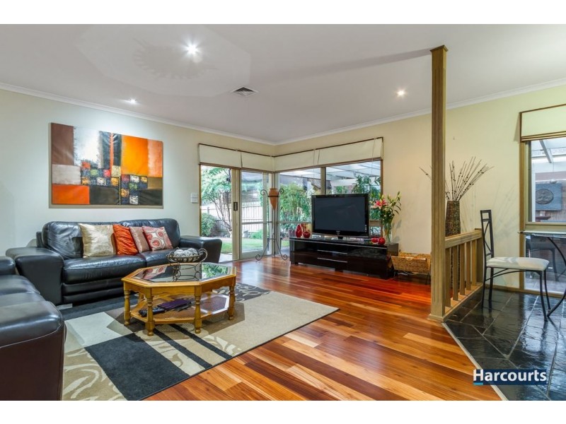 57 Dandelion Drive, Rowville VIC 3178