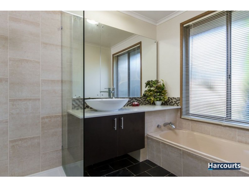 57 Dandelion Drive, Rowville VIC 3178