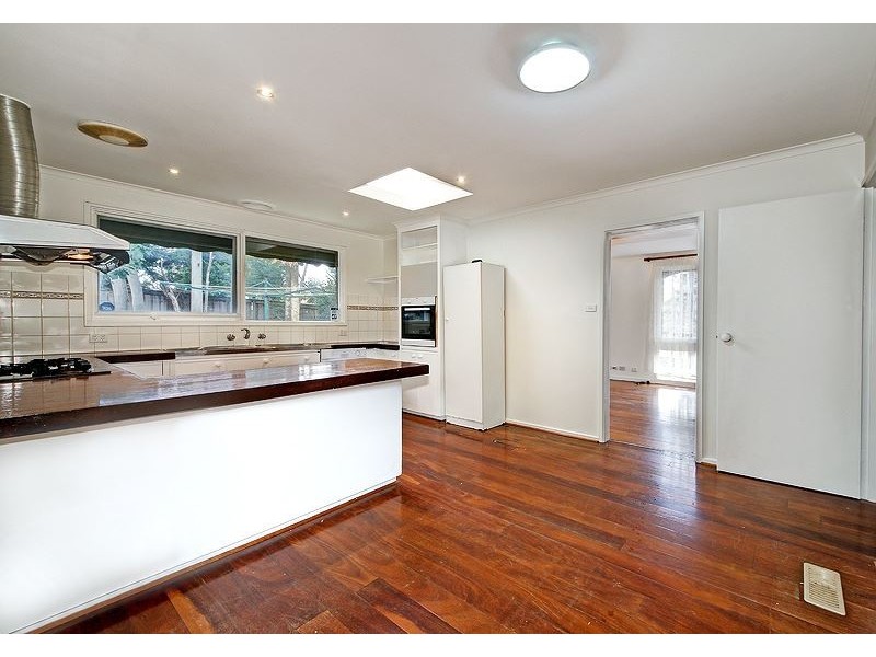 2 Avalon Road, Rowville VIC 3178
