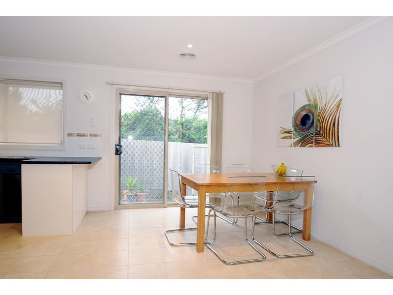 2/38 Erskine Drive, Rowville VIC 3178
