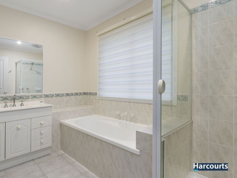 25 Suzana Place, Rowville VIC 3178