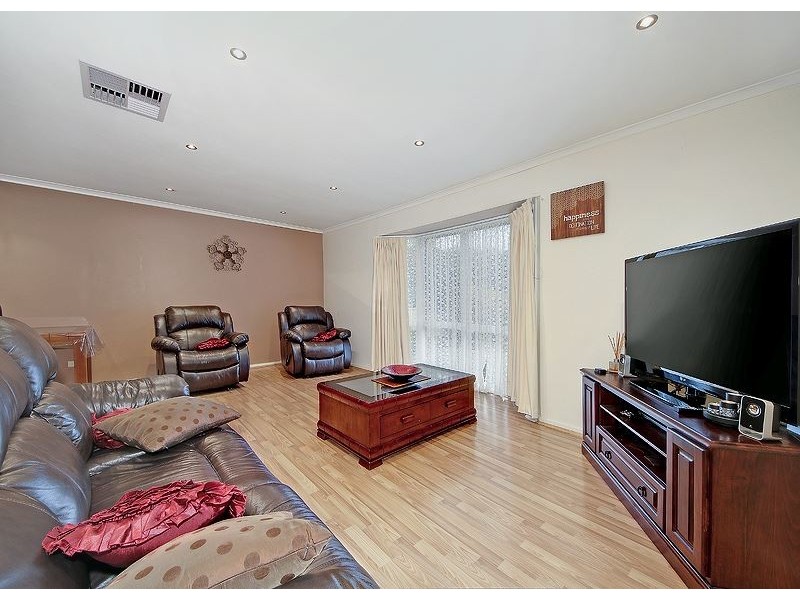 7 Cardinia Way, Rowville VIC 3178