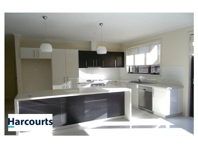 2/18 Stamford Crescent, Rowville VIC 3178