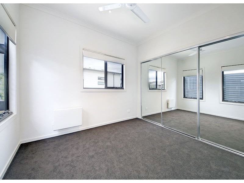 1/27 Stamford Crescent, Rowville VIC 3178