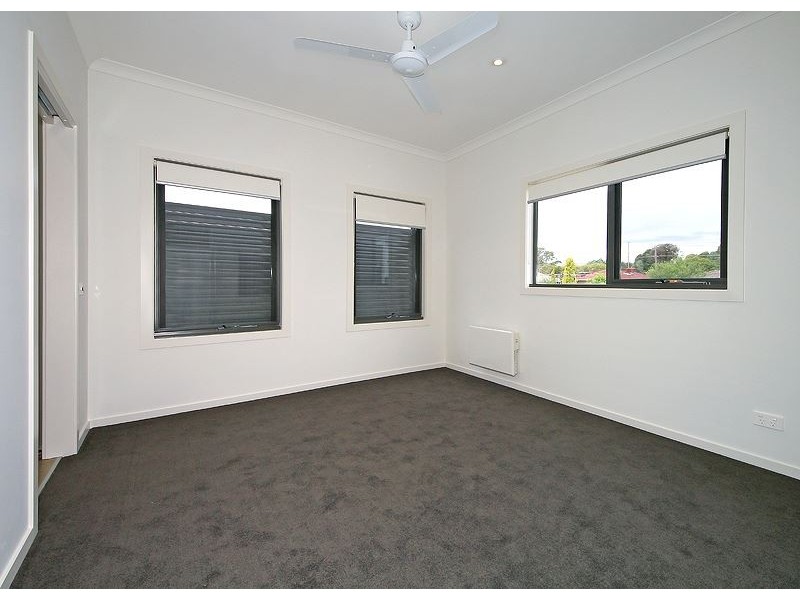 1/27 Stamford Crescent, Rowville VIC 3178