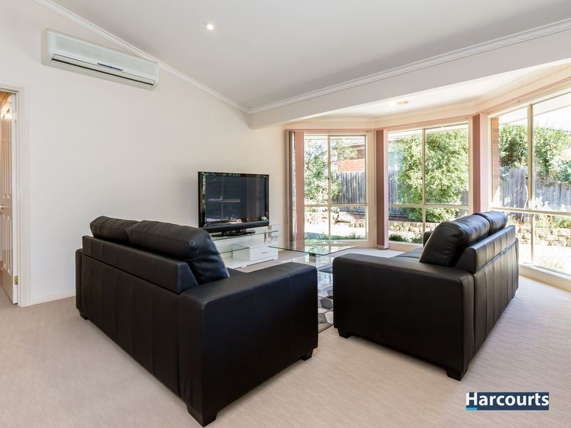 49 Central Parkway, Cranbourne West VIC 3977