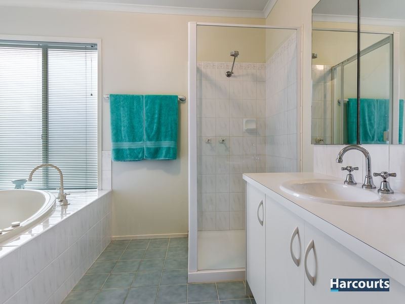 6 The Strand, Lysterfield VIC 3156