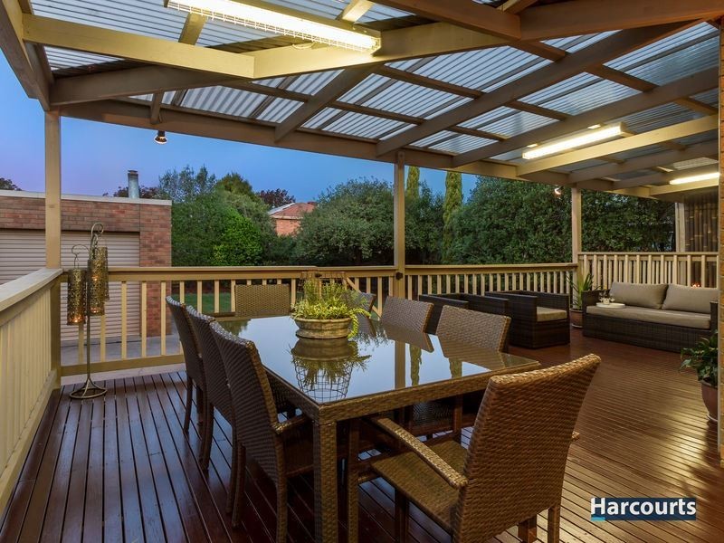 34 Dandelion Drive, Rowville VIC 3178