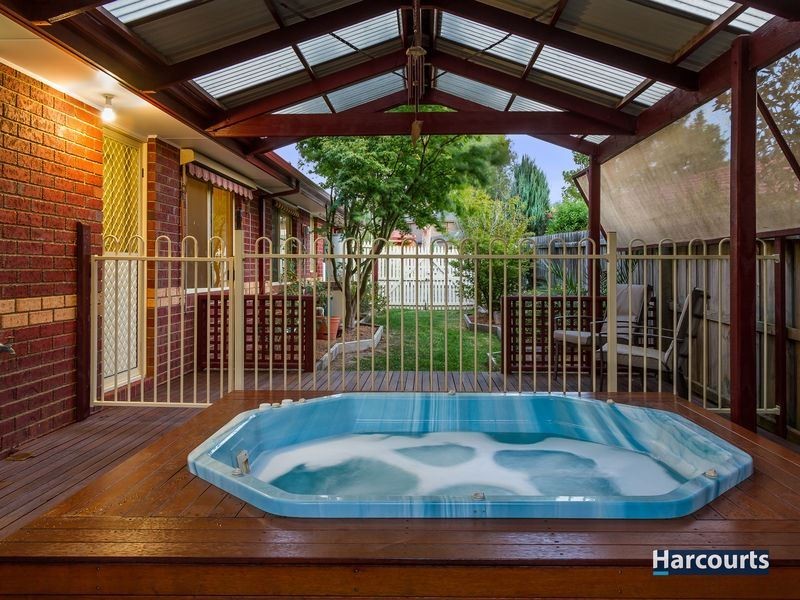 25 Suzana Place, Rowville VIC 3178