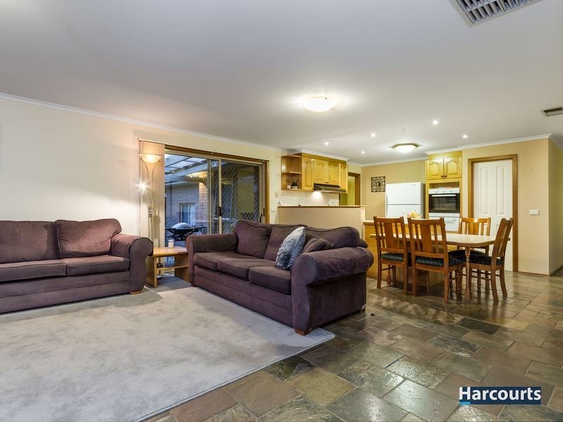 4 Kavanagh Court, Rowville VIC 3178