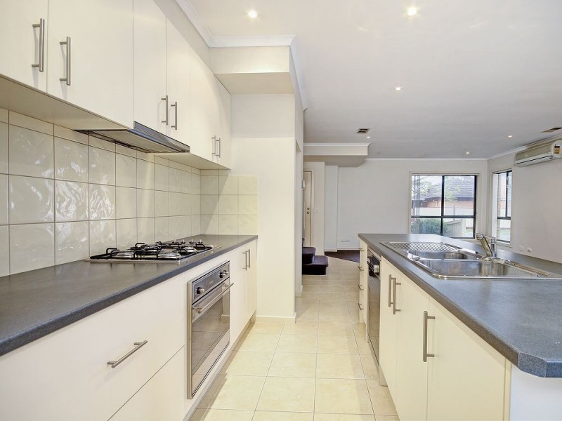 14 Crescent Street, Noble Park VIC 3174