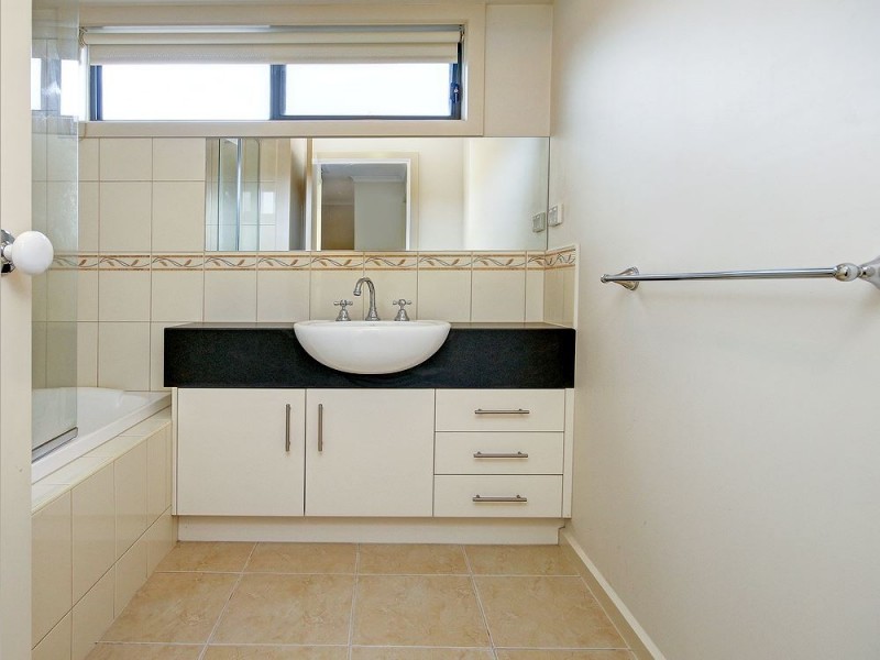 14 Crescent Street, Noble Park VIC 3174