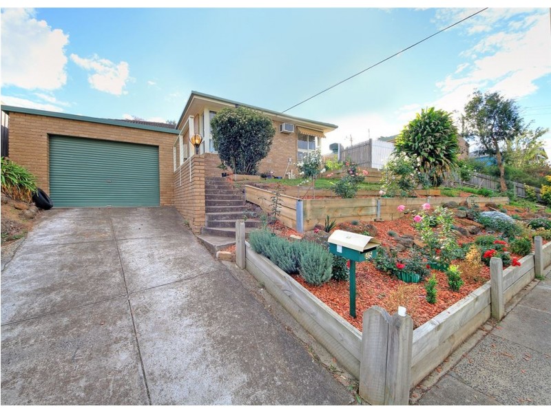 45 Saladin Avenue, Glen Waverley VIC 3150