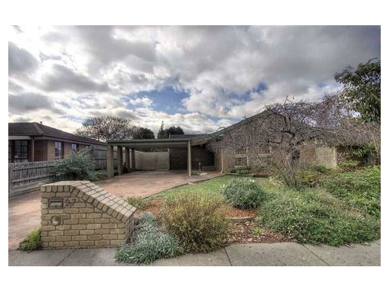 27 Lucerne Road, Ferntree Gully VIC 3156