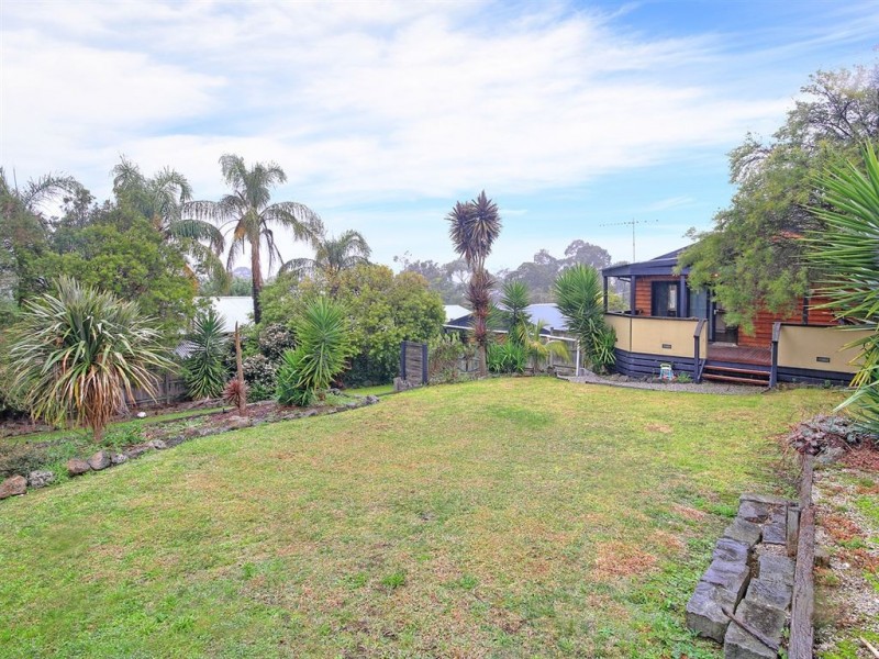 10 Mason  Court, Bayswater North VIC 3153