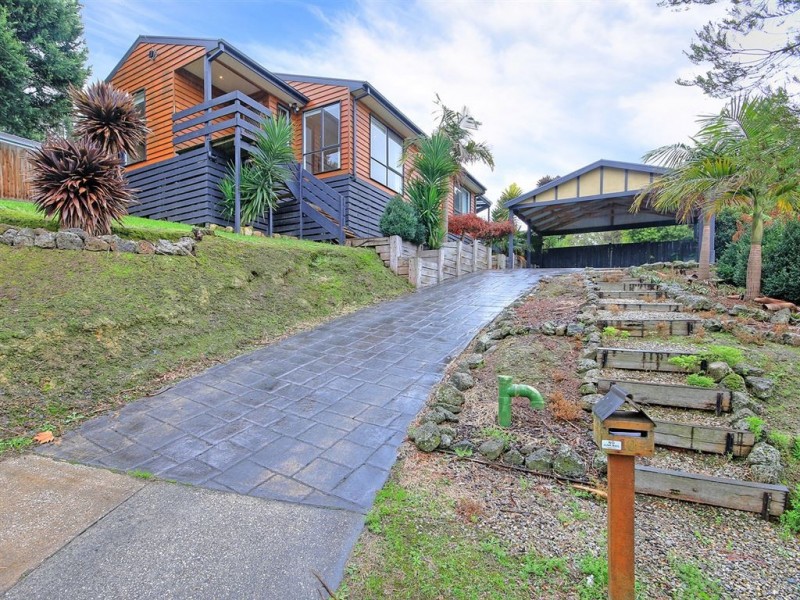 10 Mason  Court, Bayswater North VIC 3153