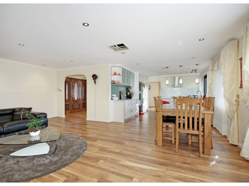 2 Nash Court, Endeavour Hills VIC 3802