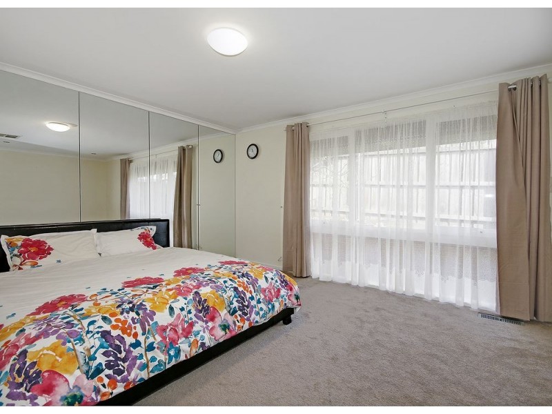 2 Nash Court, Endeavour Hills VIC 3802