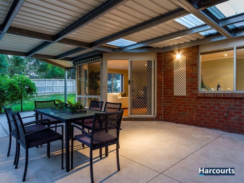 21 Quail Way, Rowville VIC 3178