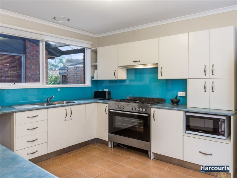 9 Holstein Court, Rowville VIC 3178