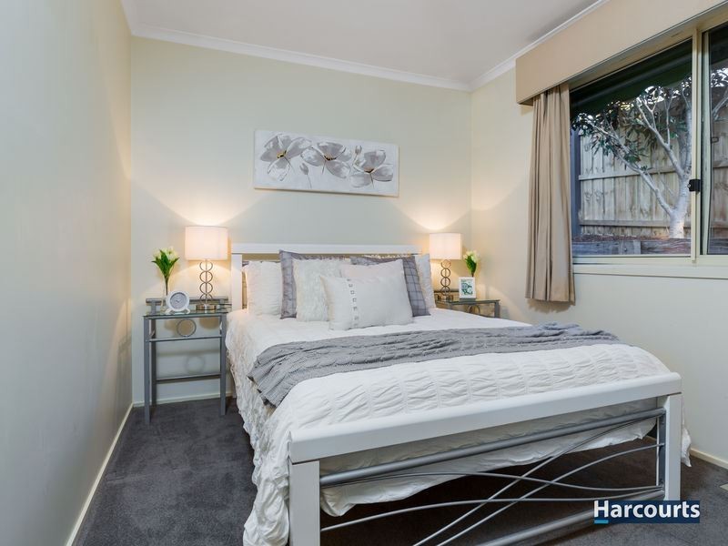 2/5 Blackwood Park Road, Ferntree Gully VIC 3156