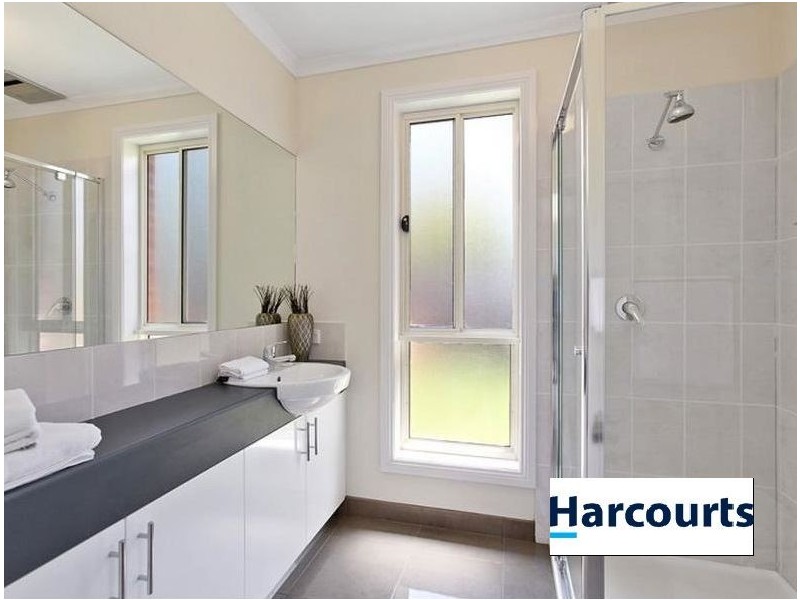 2/5 Gerang Close, Rowville VIC 3178