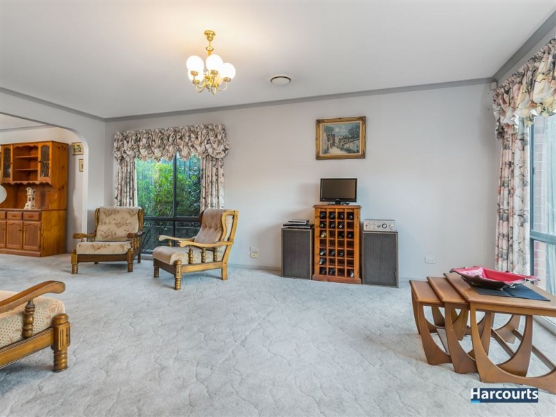 3 The Fairway, Rowville VIC 3178