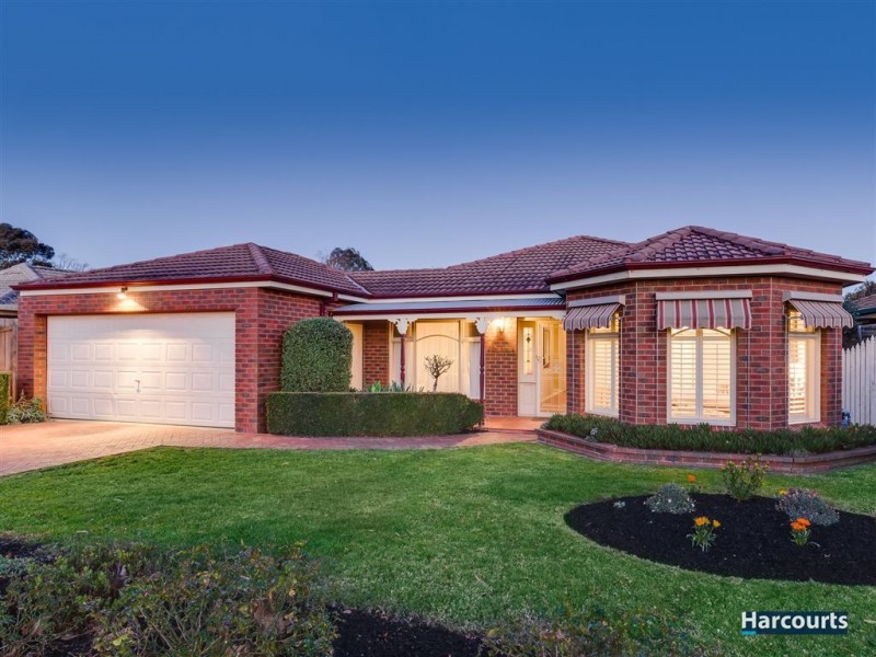 32 Laanecoorie Drive, Lysterfield VIC 3156