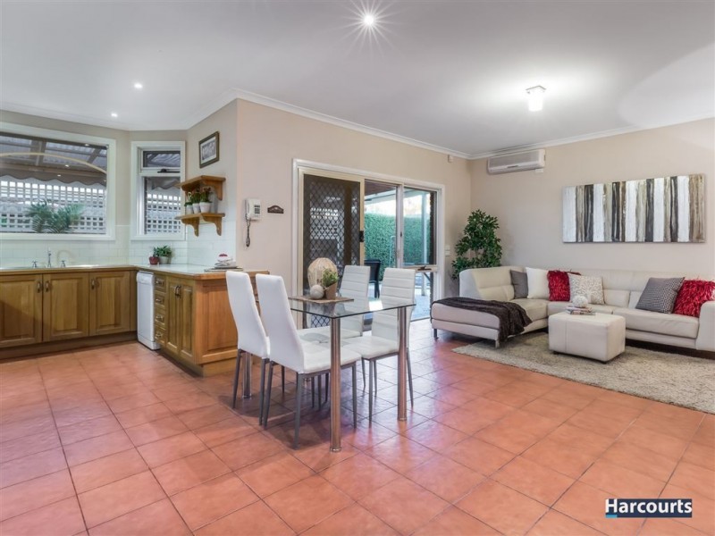 32 Laanecoorie Drive, Lysterfield VIC 3156