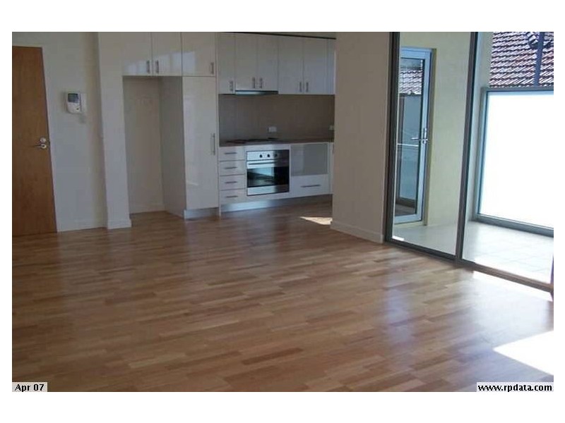 11/4 The Avenue, Windsor VIC 3181