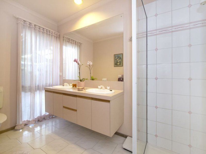 7 Rigby Mews, Rowville VIC 3178