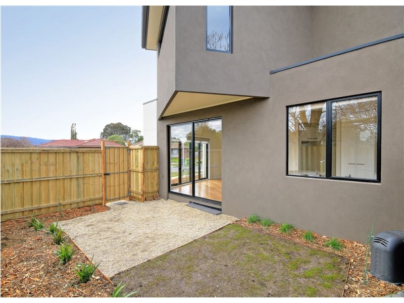 2/1 Mersey Close, Rowville VIC 3178