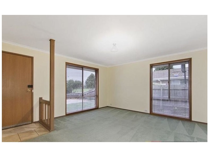 18 Linnel Court, Rowville VIC 3178