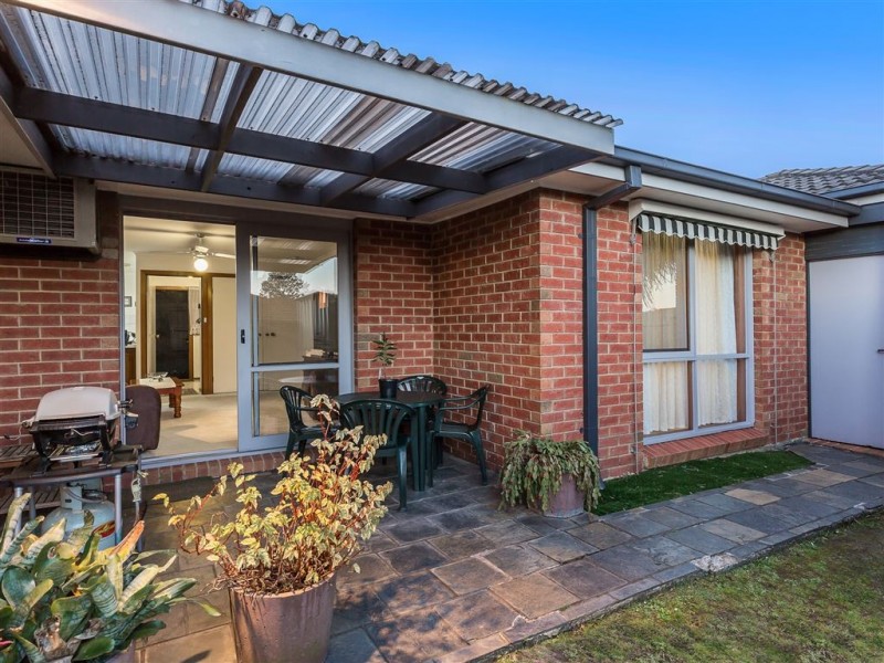 97 Windermere Drive, Ferntree Gully VIC 3156