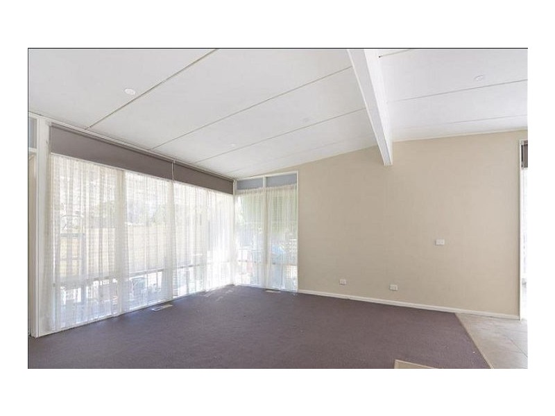 78 Loretto Avenue, Ferntree Gully VIC 3156