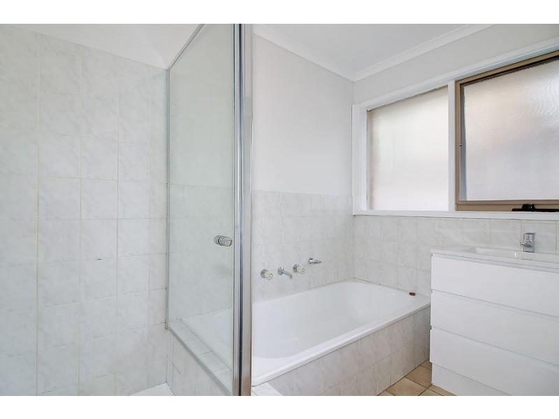 1/38 Avalon Road, Rowville VIC 3178