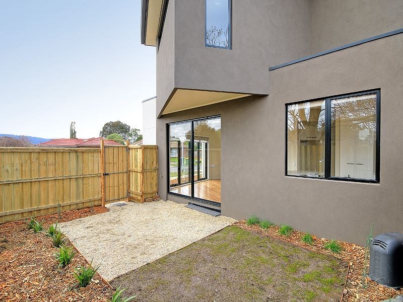 1 Mersey Close, Rowville VIC 3178