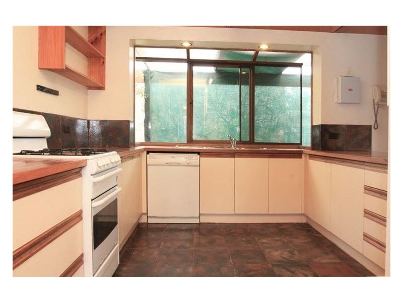 1 Latrobe Court, Rowville VIC 3178