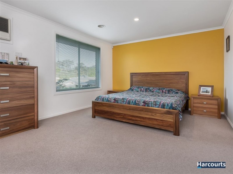 11 The Briars, Lysterfield VIC 3156