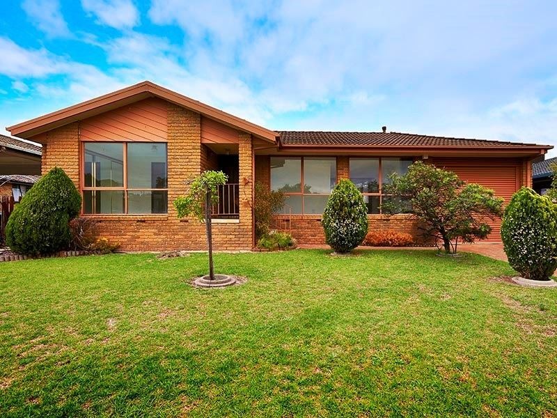 20 St John Place, Rowville VIC 3178