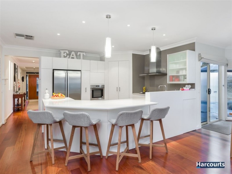 20 Rutherglen Court, Rowville VIC 3178