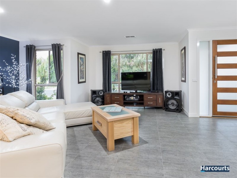 55 Wyandra Way, Rowville VIC 3178